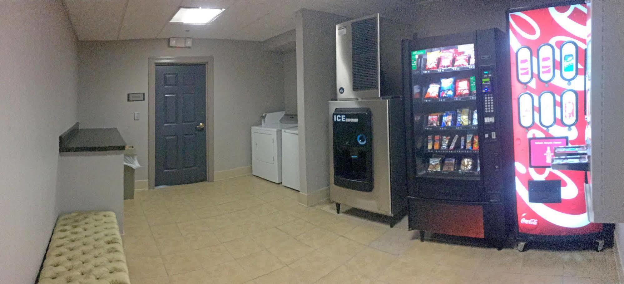 Country Inn & Suites By Radisson, Boone, Nc Екстериор снимка