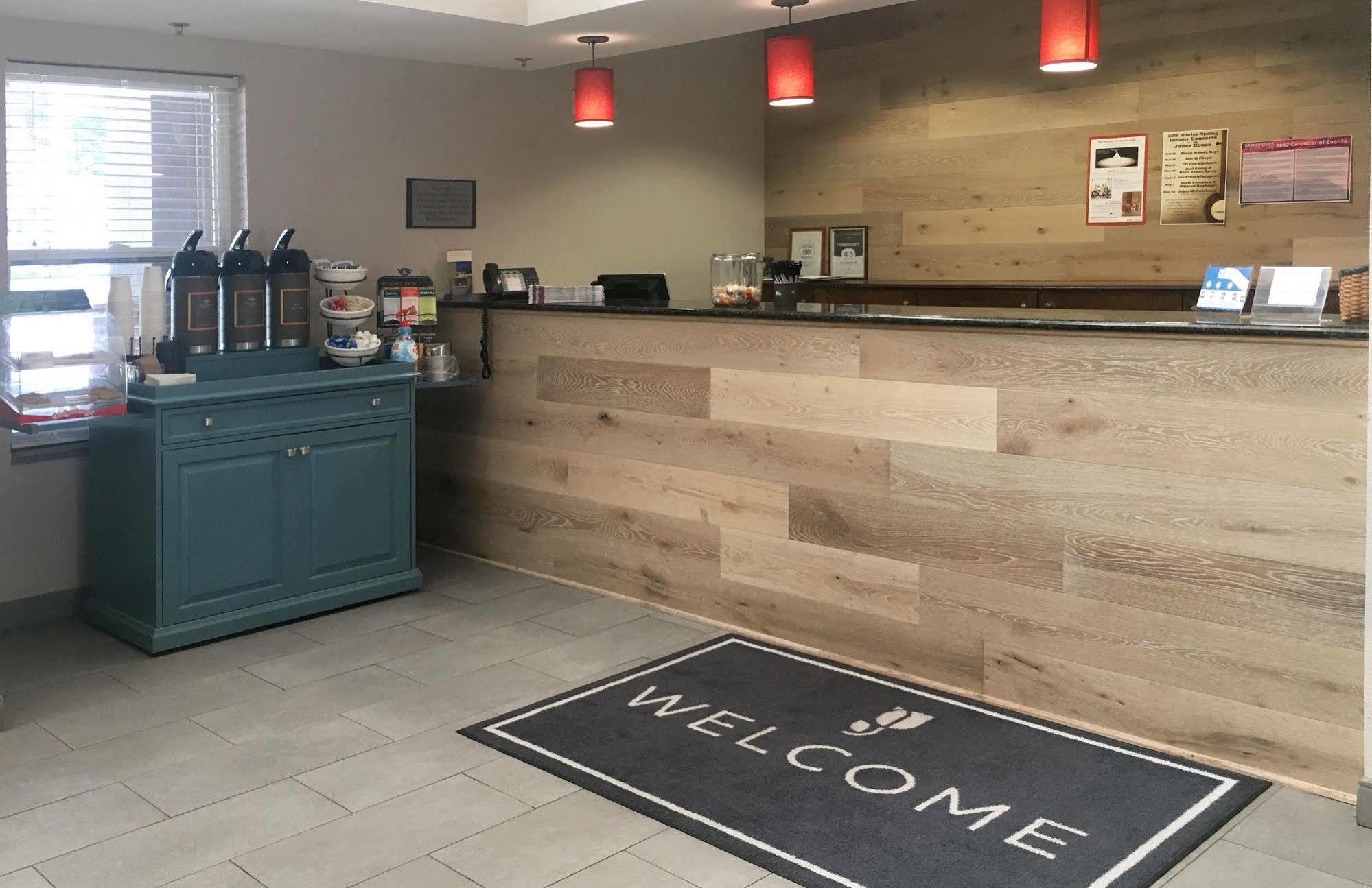 Country Inn & Suites By Radisson, Boone, Nc Екстериор снимка